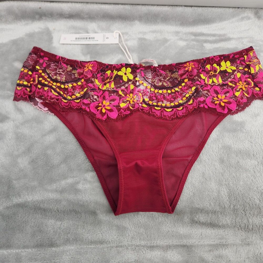 Adore Me Womens XS Red Garden Print Nicholette‎ Cheely Panty NWT